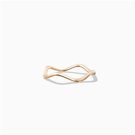 Wave Collection – Makaro Jewelry.